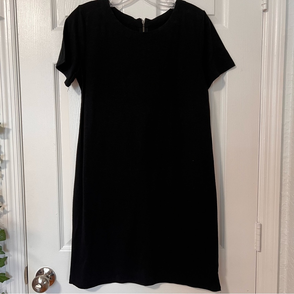Merona Black Zip-Up Garment